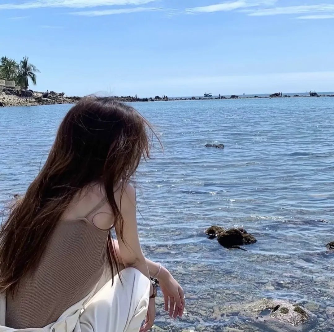 亚曼达厌世系