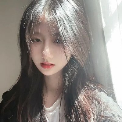防暴女孩